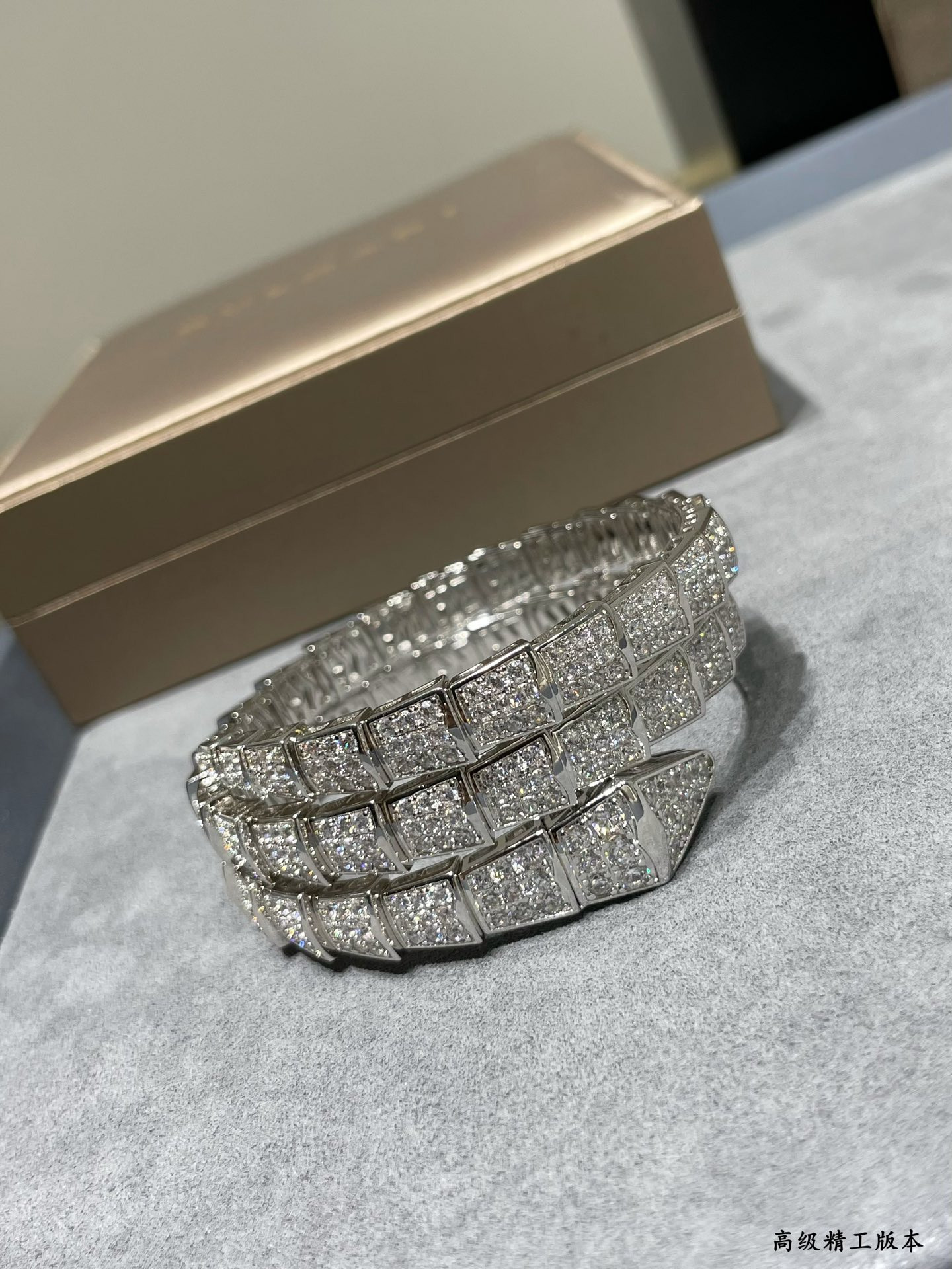 b*l*ai wide version three circles full Di*m*nd snake bracelet