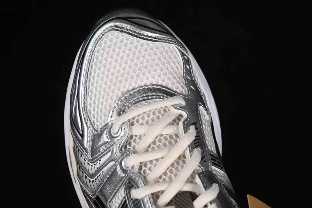 ua As*ic*s gel-kayano 14 cream black metallic plum