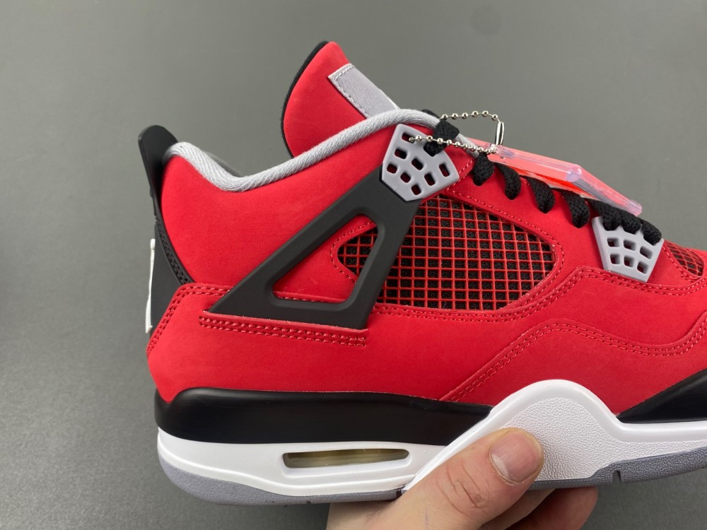 UA Air Jordan 4 Retro Toro Bravo