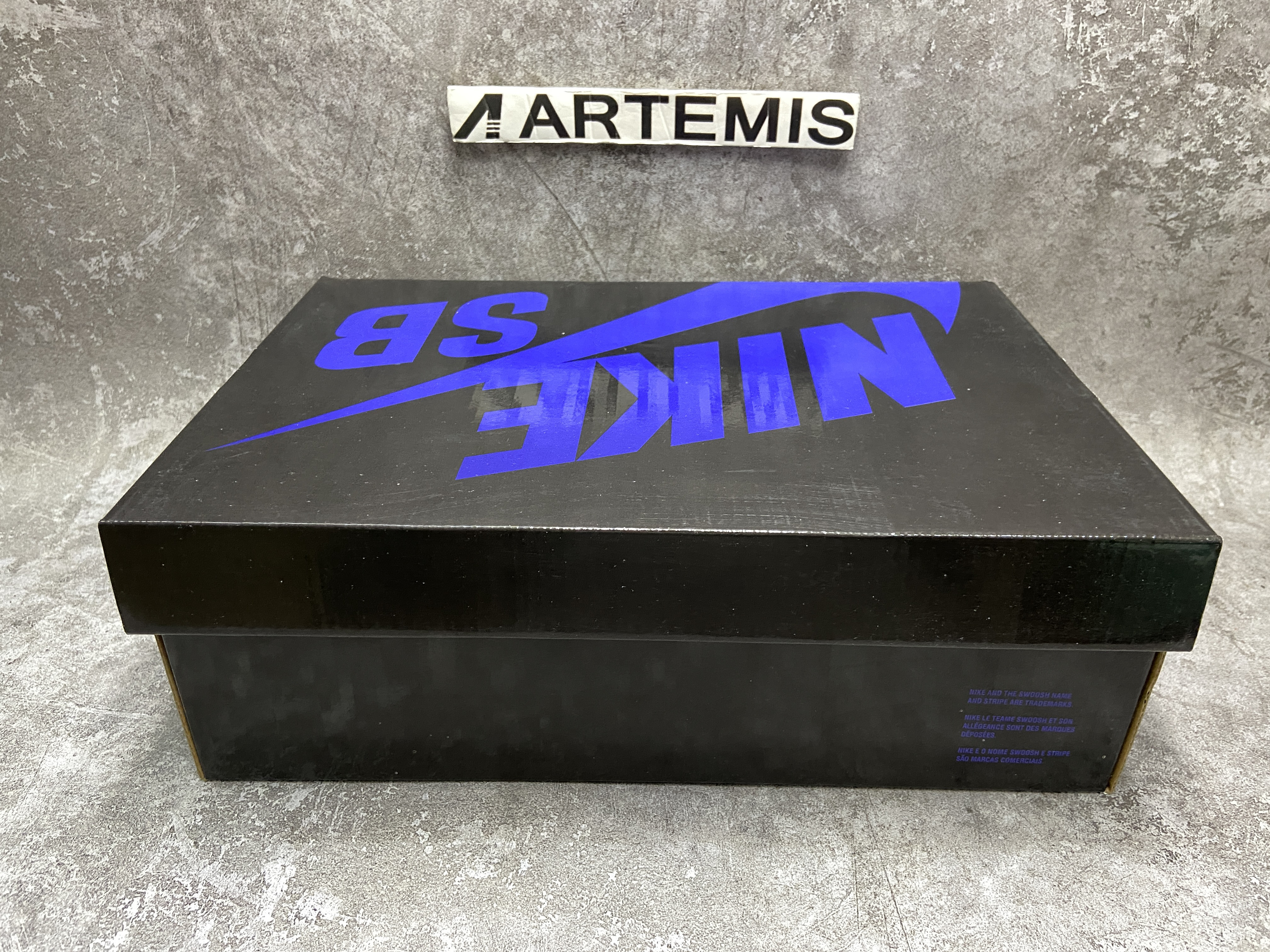 Nike Dunk SB Low Eire