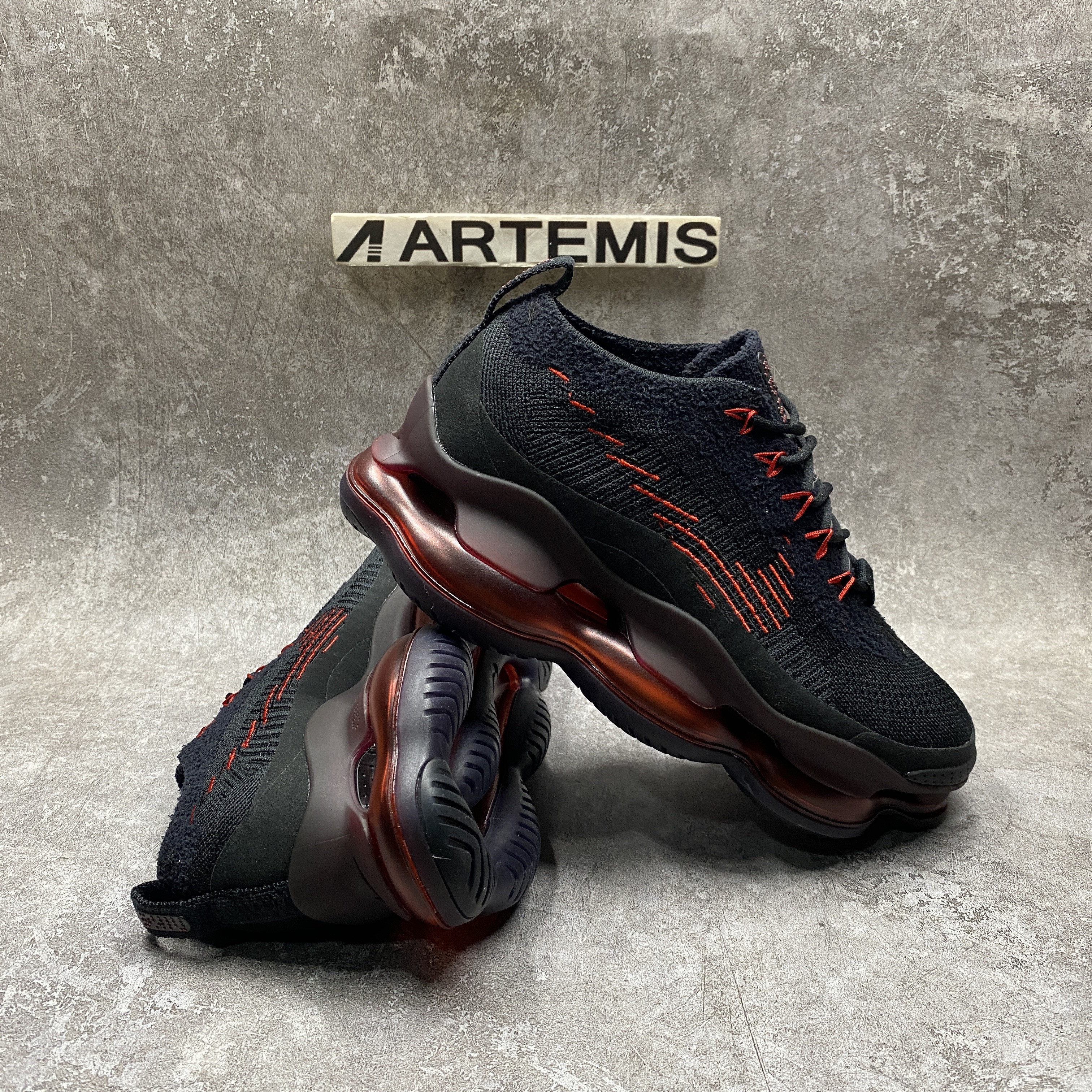 Nike Air Max Scorpion Flyknit Bred