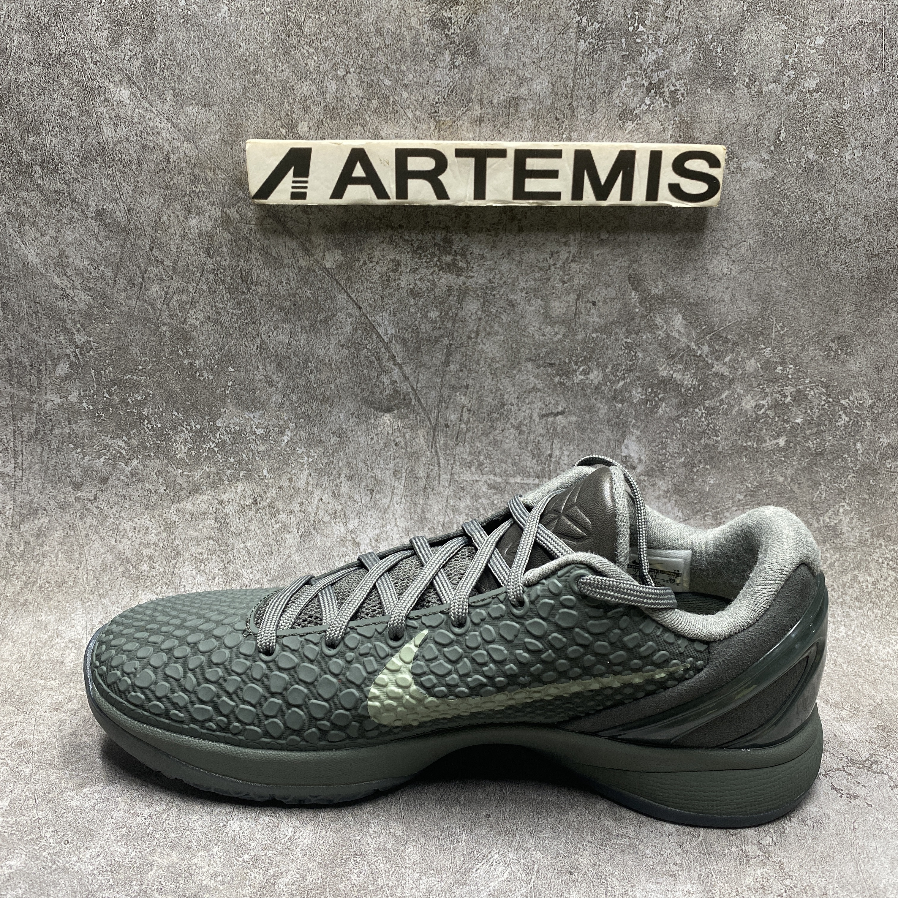 UA Nike Kobe 6 Black Mamba Collection Fade to Black