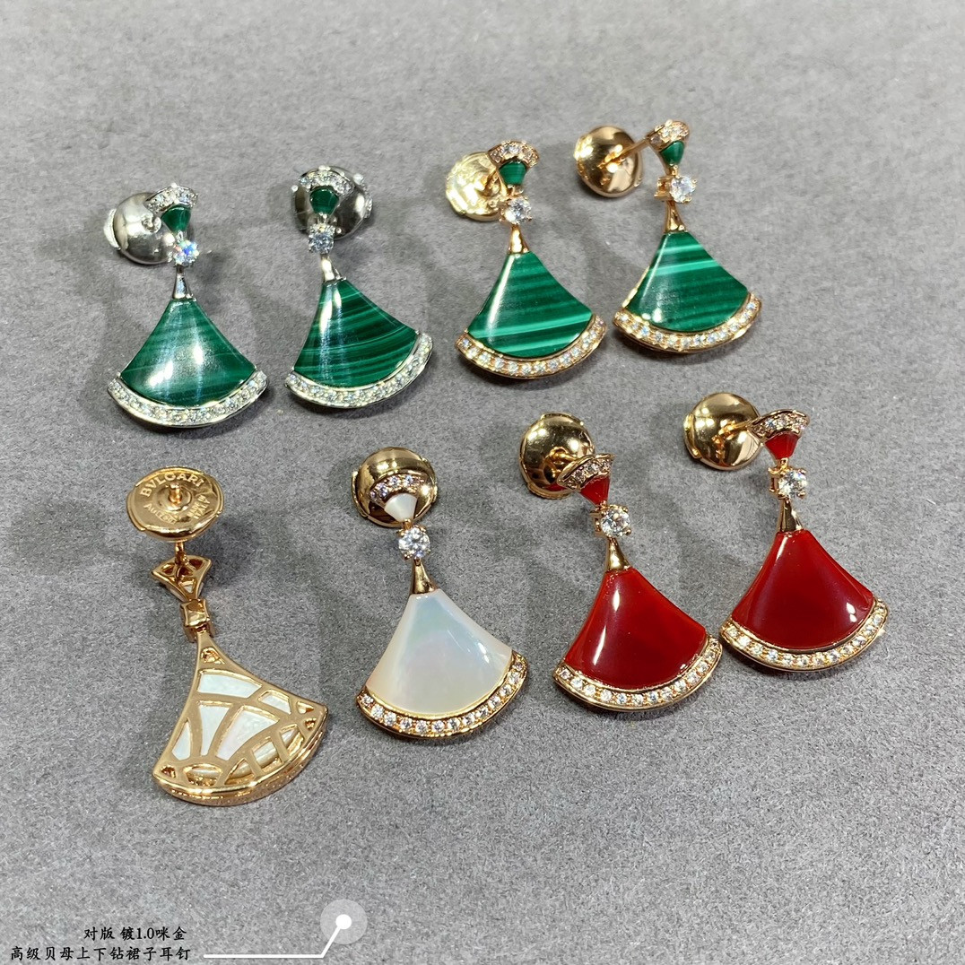 b*l*ai scalloped skirt with Di*m*nds earrings