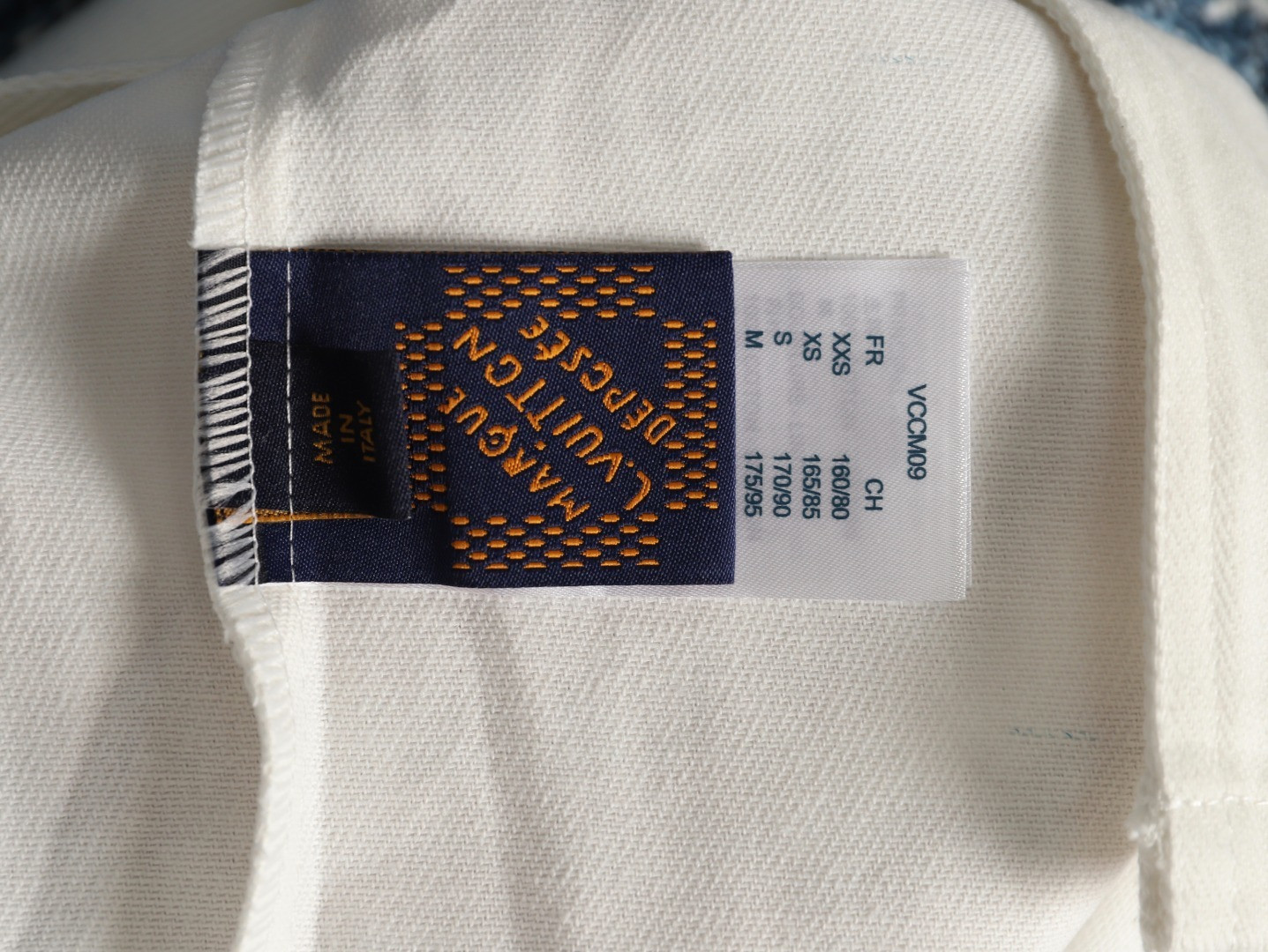 l0*is V*t0n 25ss shirts coats