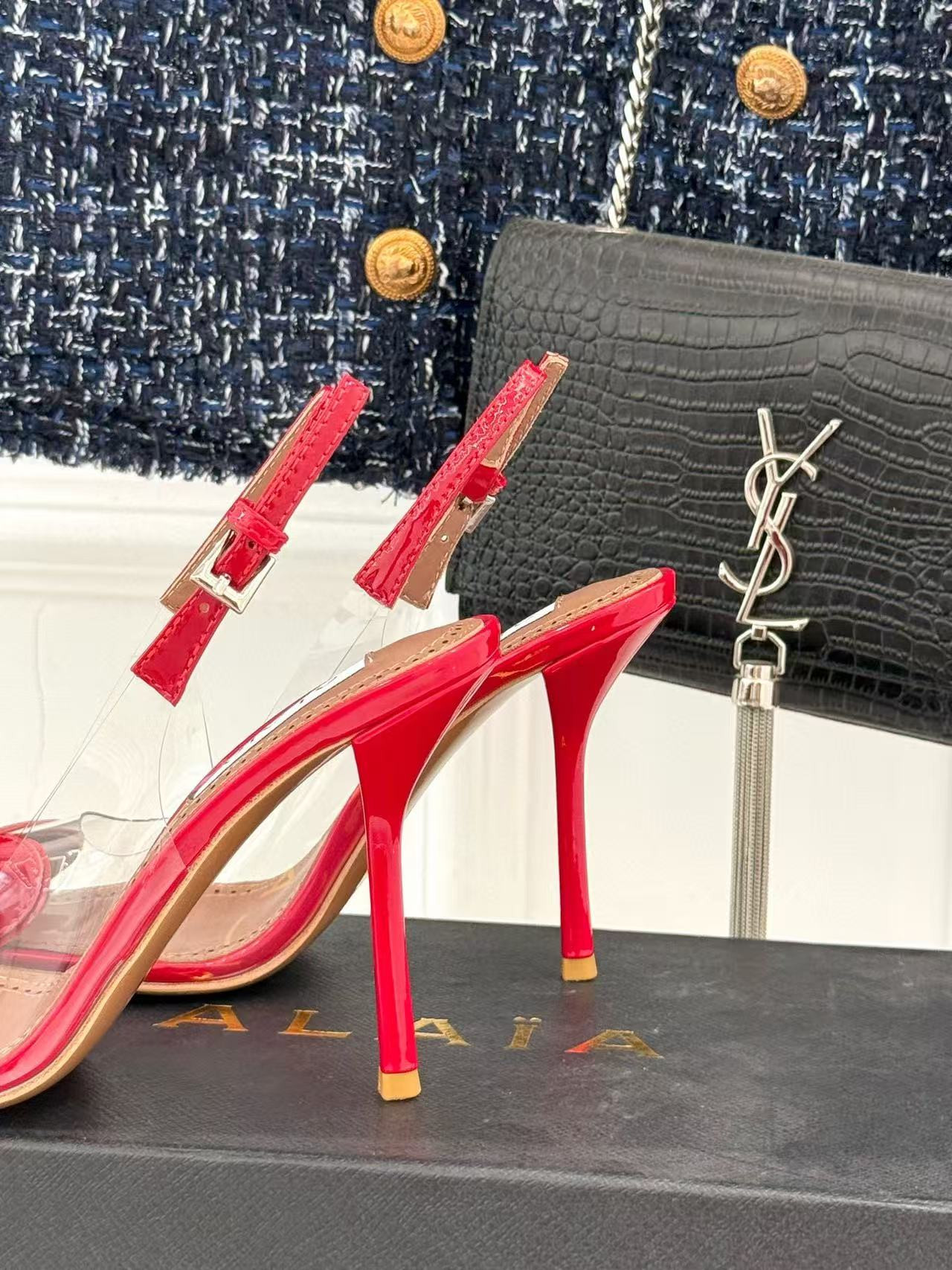 UA ALAÏA Patent Heart-Toe Stiletto Pumps