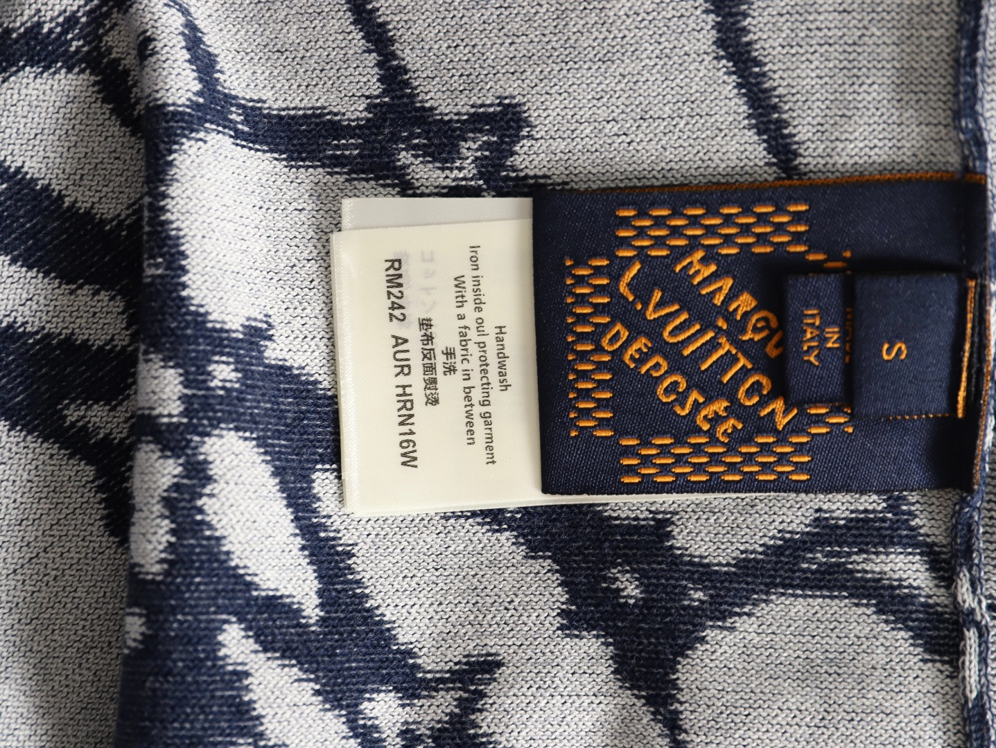 l0*is V*t0n lv 24ss knitting short-sleeved