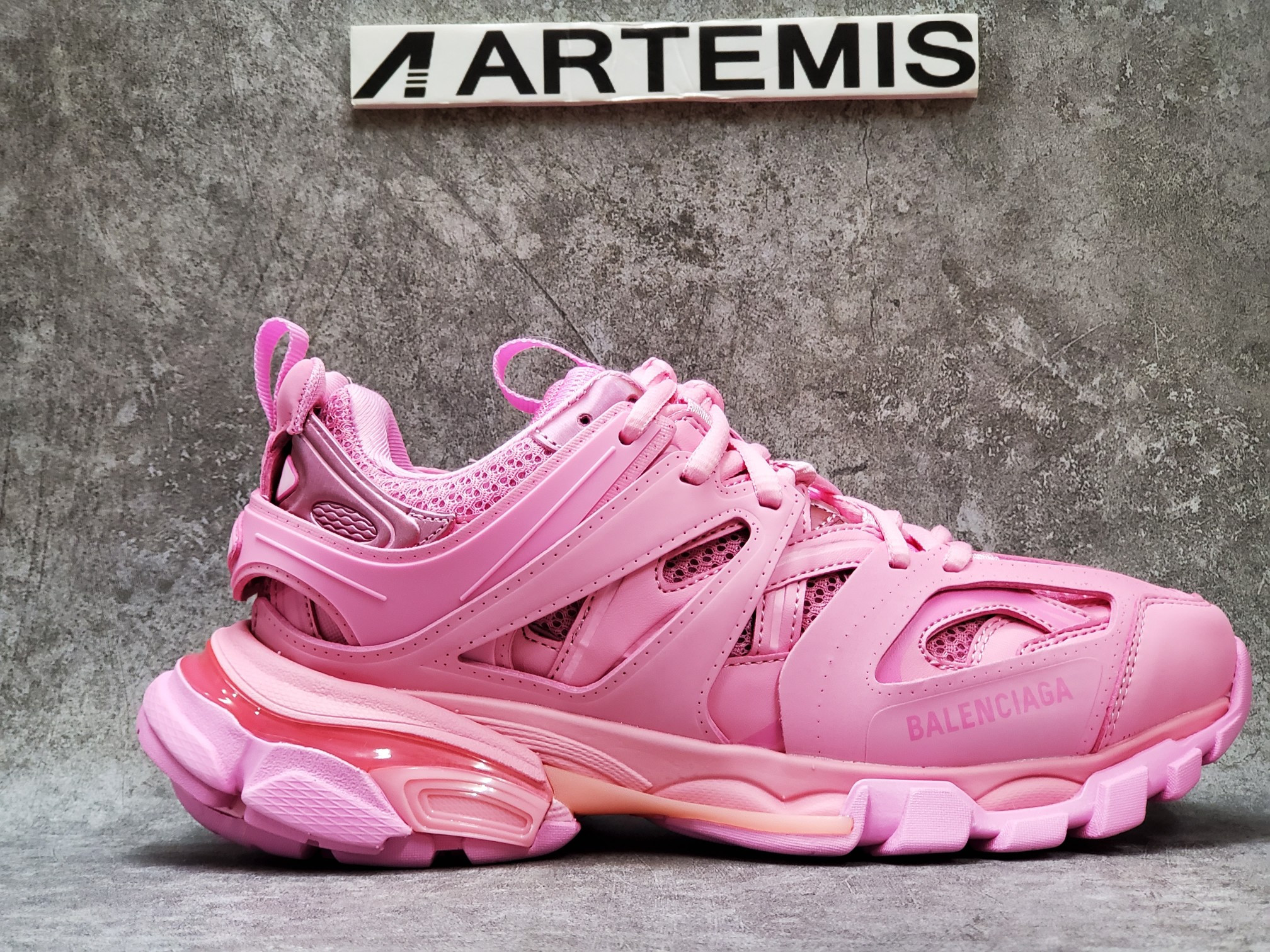 Balenciga Track Trainer Pink