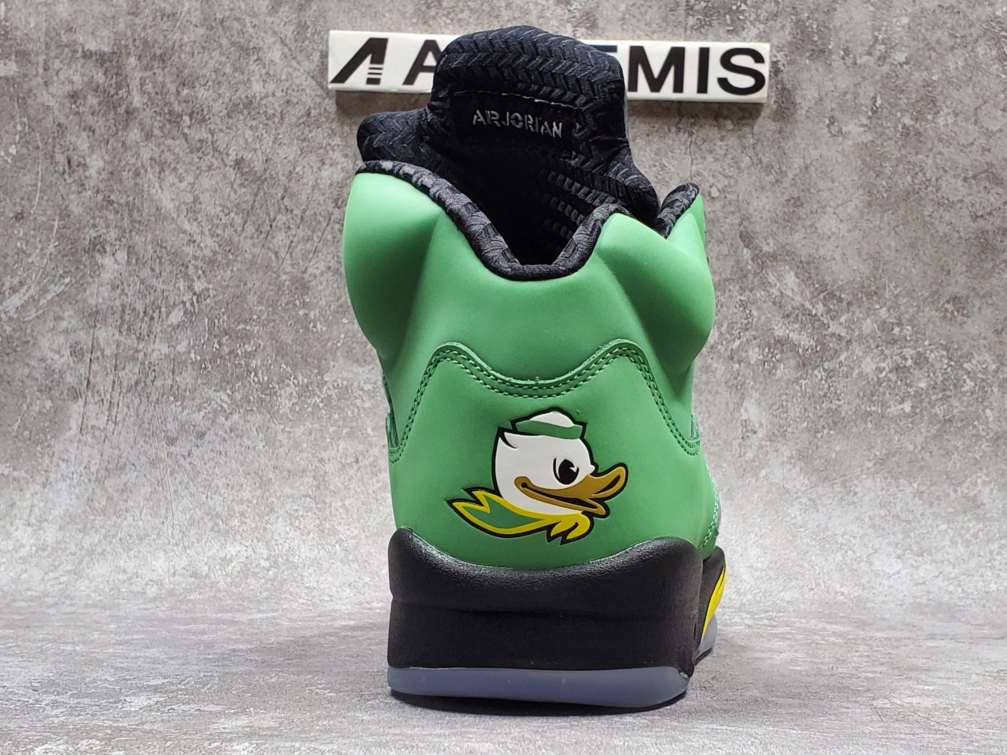 Air Jordan 5 Retro Oregon Ducks