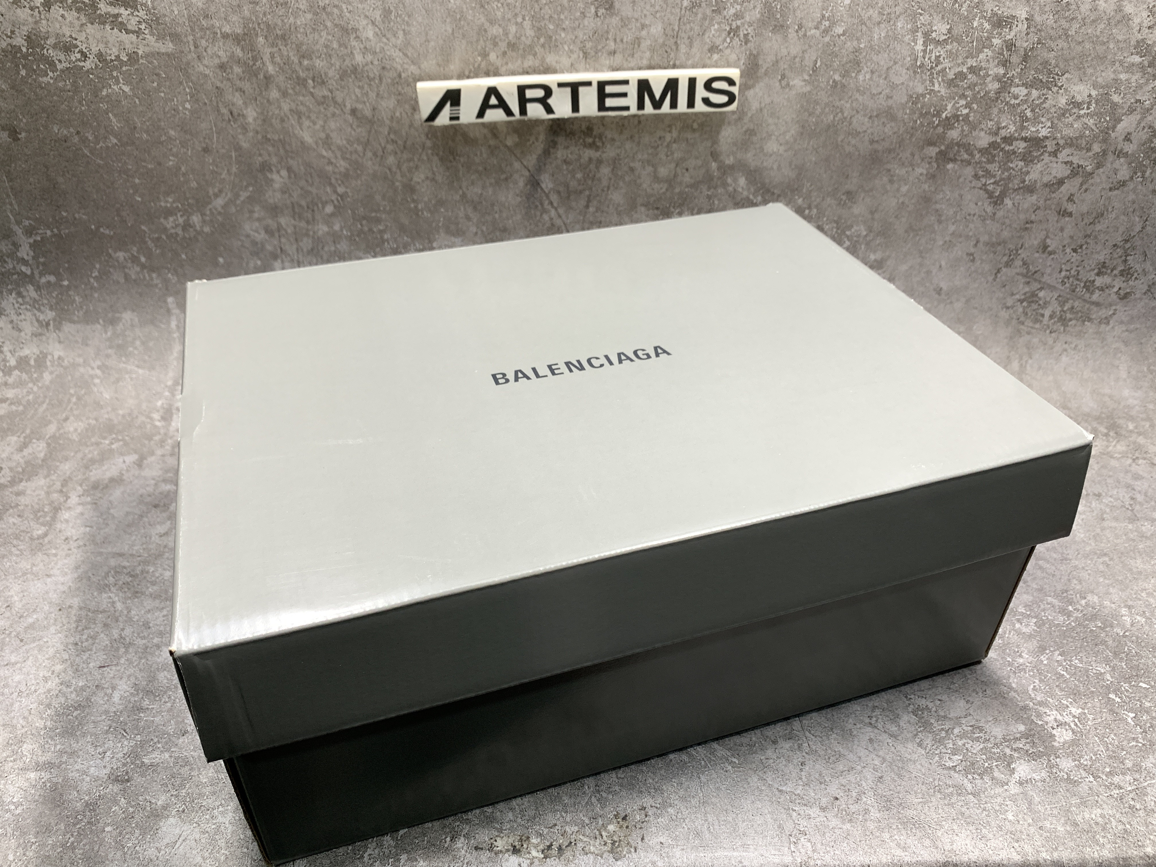 Balenciga Triple S Sneaker Purple