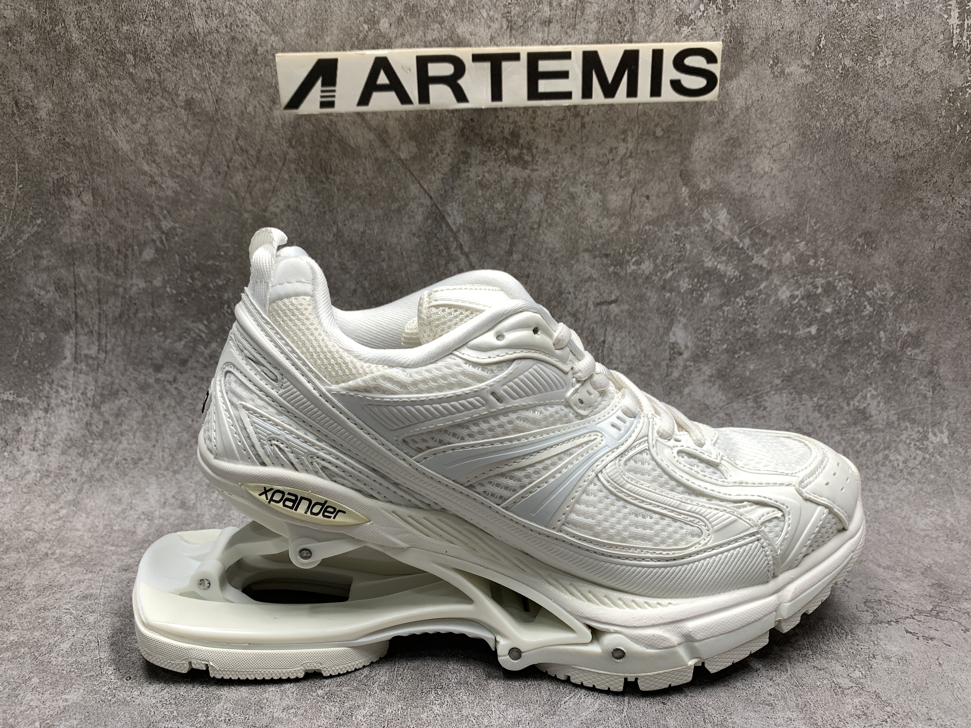 Balenciga X-Pander White