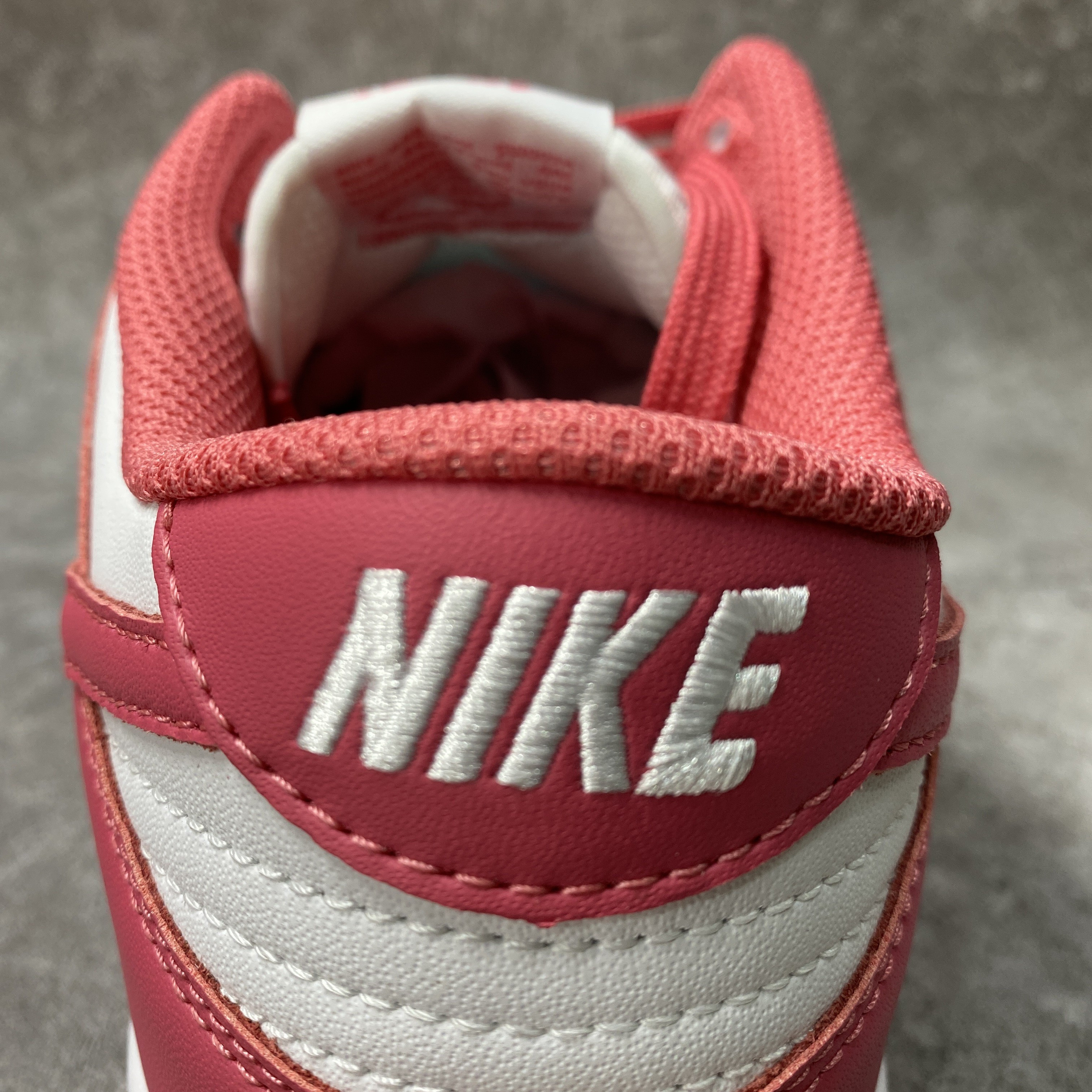 Nike Dunk Low Archeo Pink
