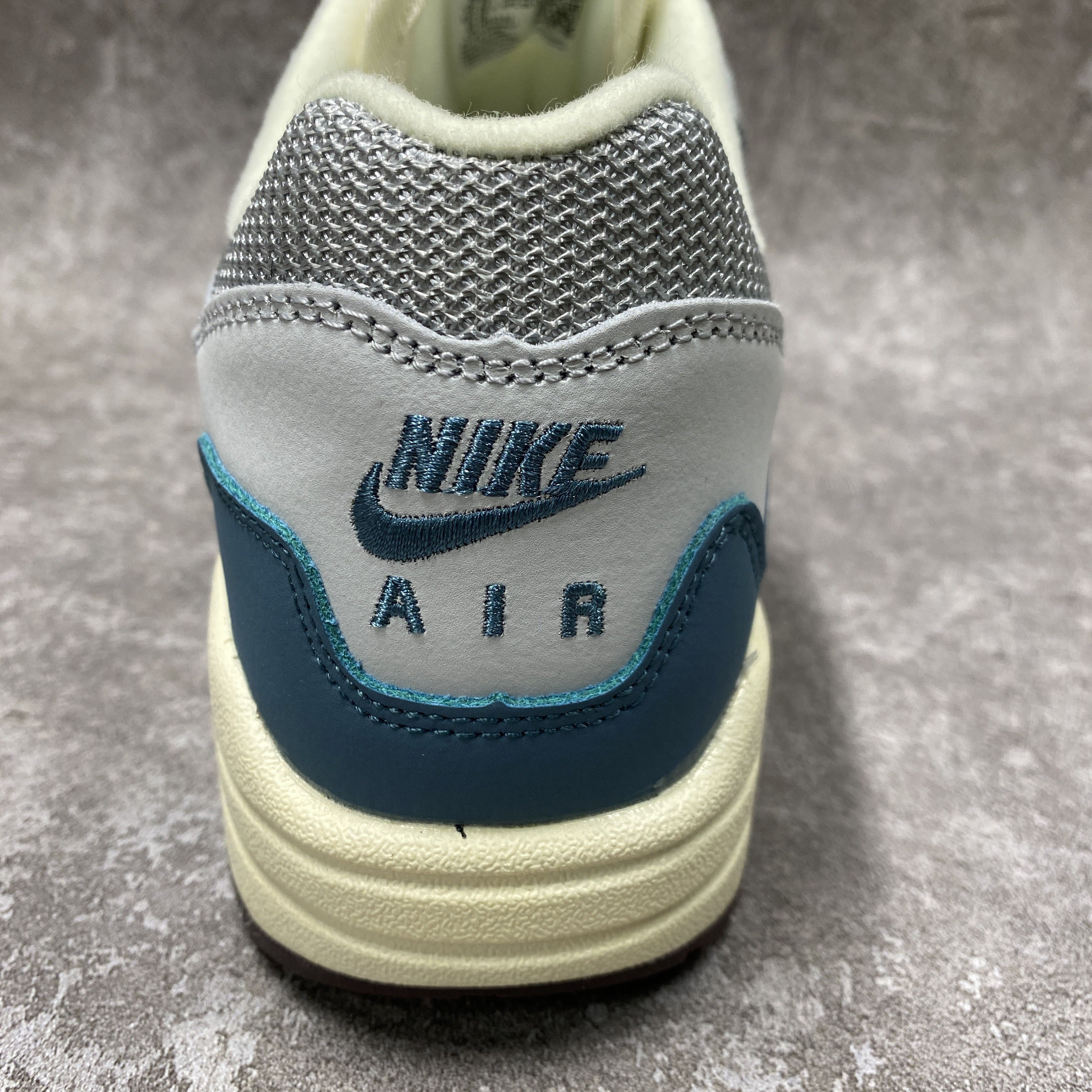 Nike Air Max 1 Patta Waves Noise Aqua