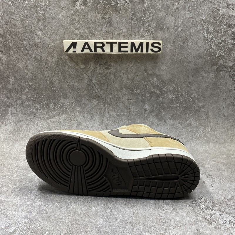 Nike Dunk SB Low Travis Scott x PlayStation