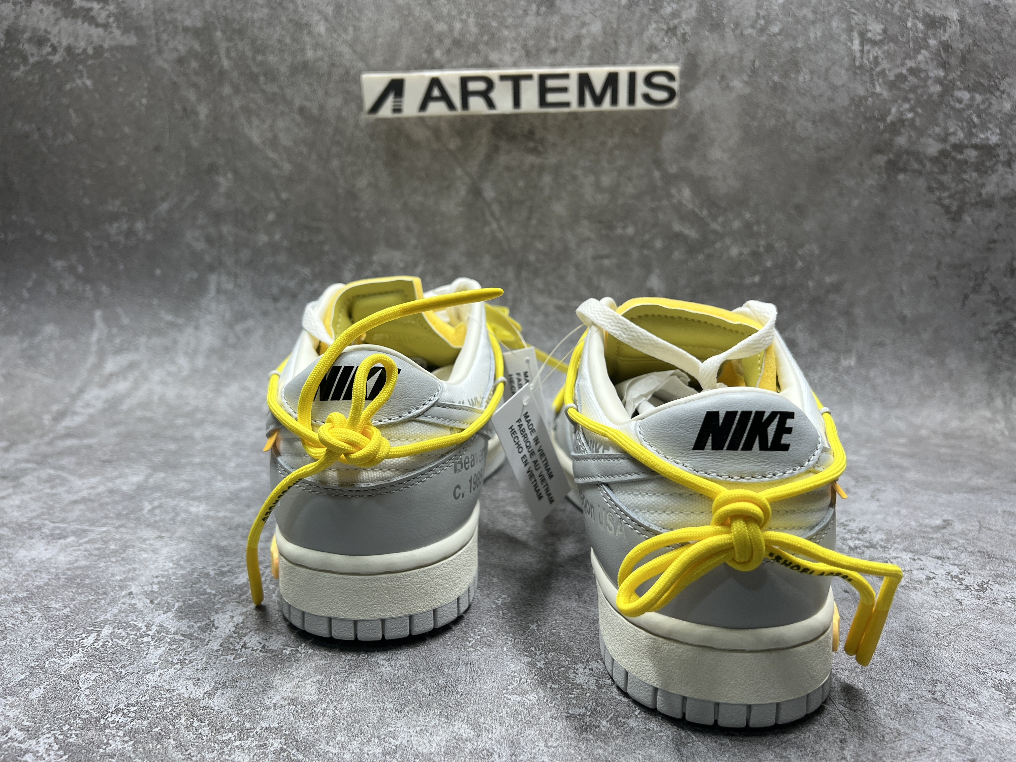 Nike Dunk Low Off-White Lot 29