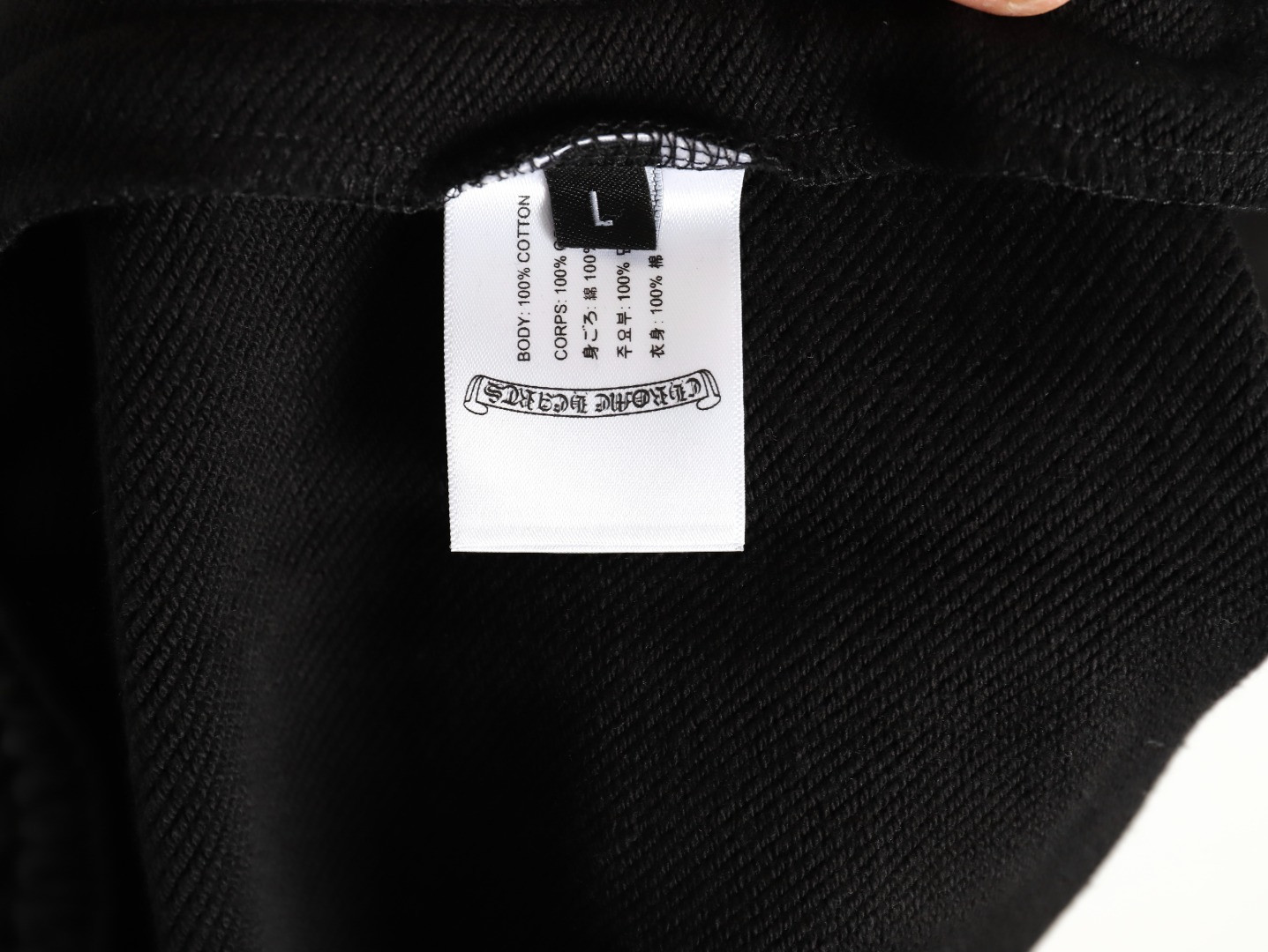 Ch**me He**ts 24ss shorts