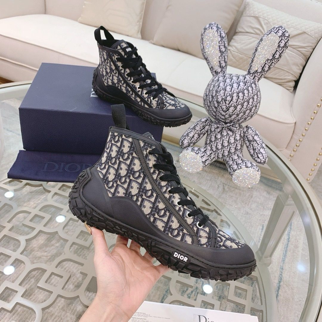 D*or b28 high black beige