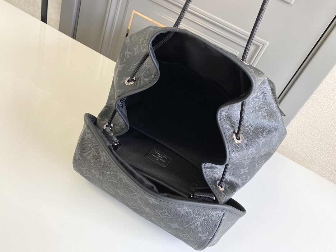 LV M43422 22 x 44 x 15 CM