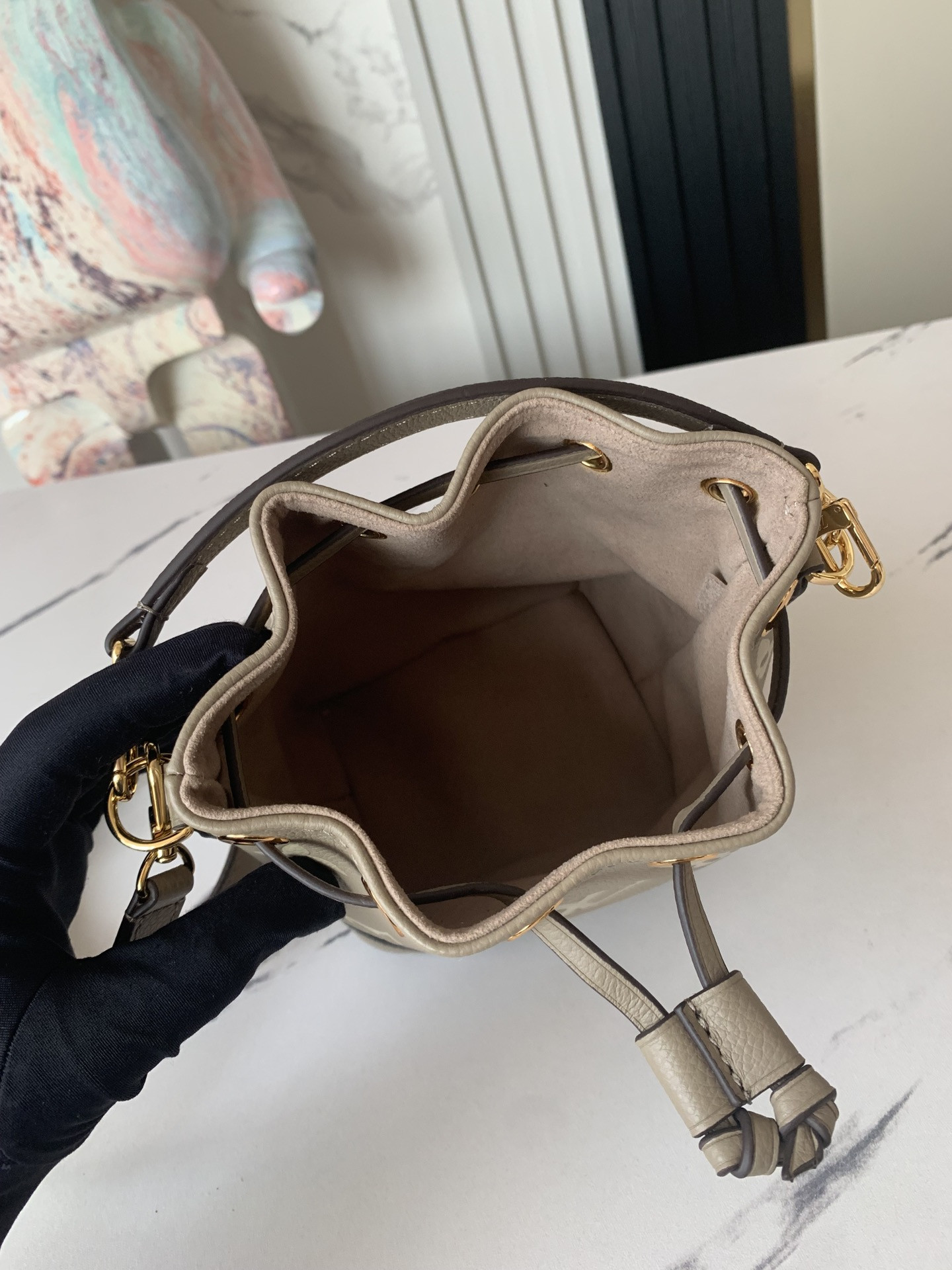 LV M46291 Nano Noé M46291 13 x 16 x 10 CM