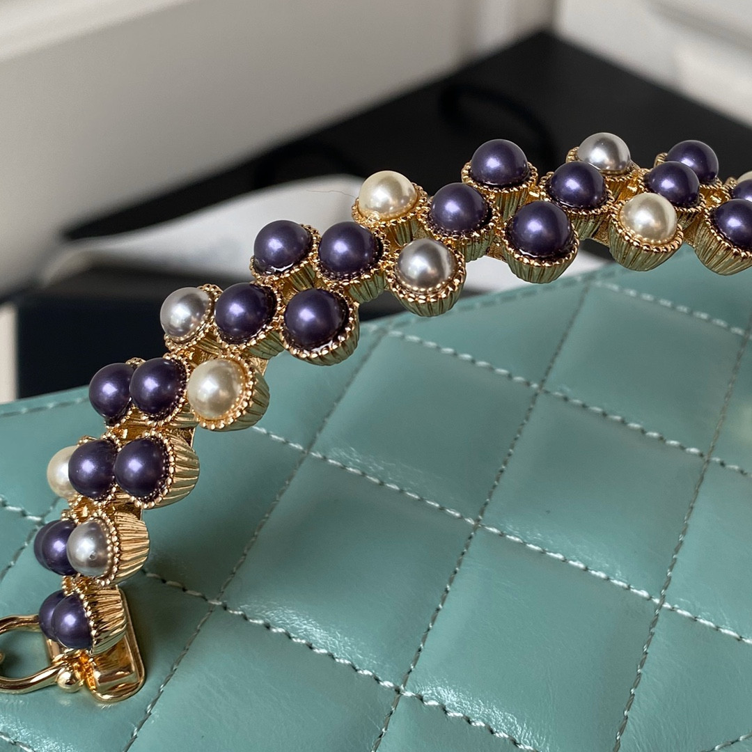 Ch*el 24p chain leather square box shoulder bag blue 16x10x8cm