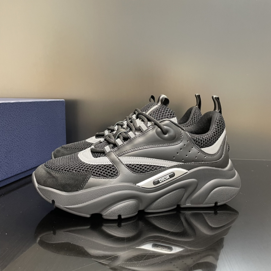 ua D*or b22 black sneake