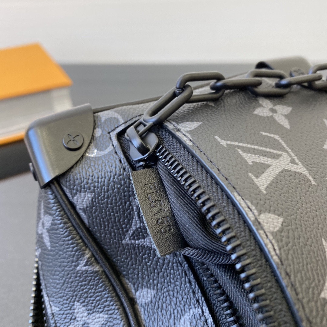 l0*is V*t0n mini soft trunk m44735 7.3 x 5.1 x 3.1 inches