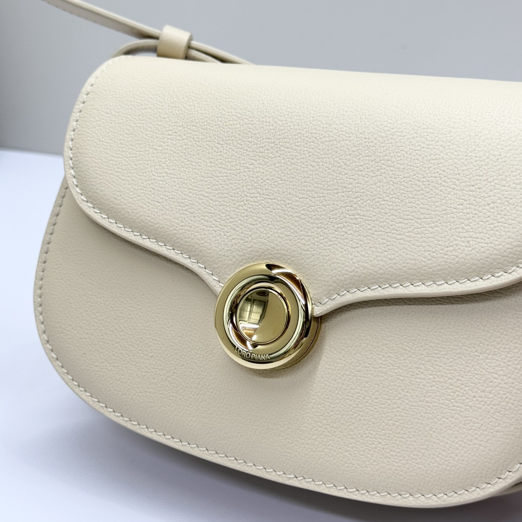 L**o p*ana small ghiera bag 23x16x8 cm