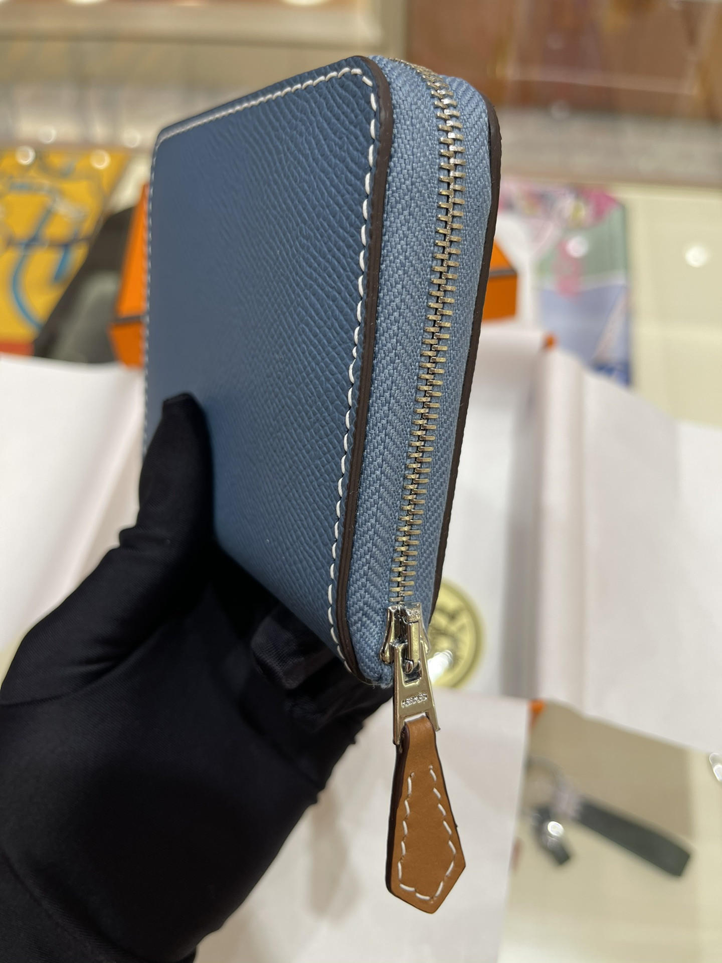 H**me5 wallet 11.5x2x9.5cm