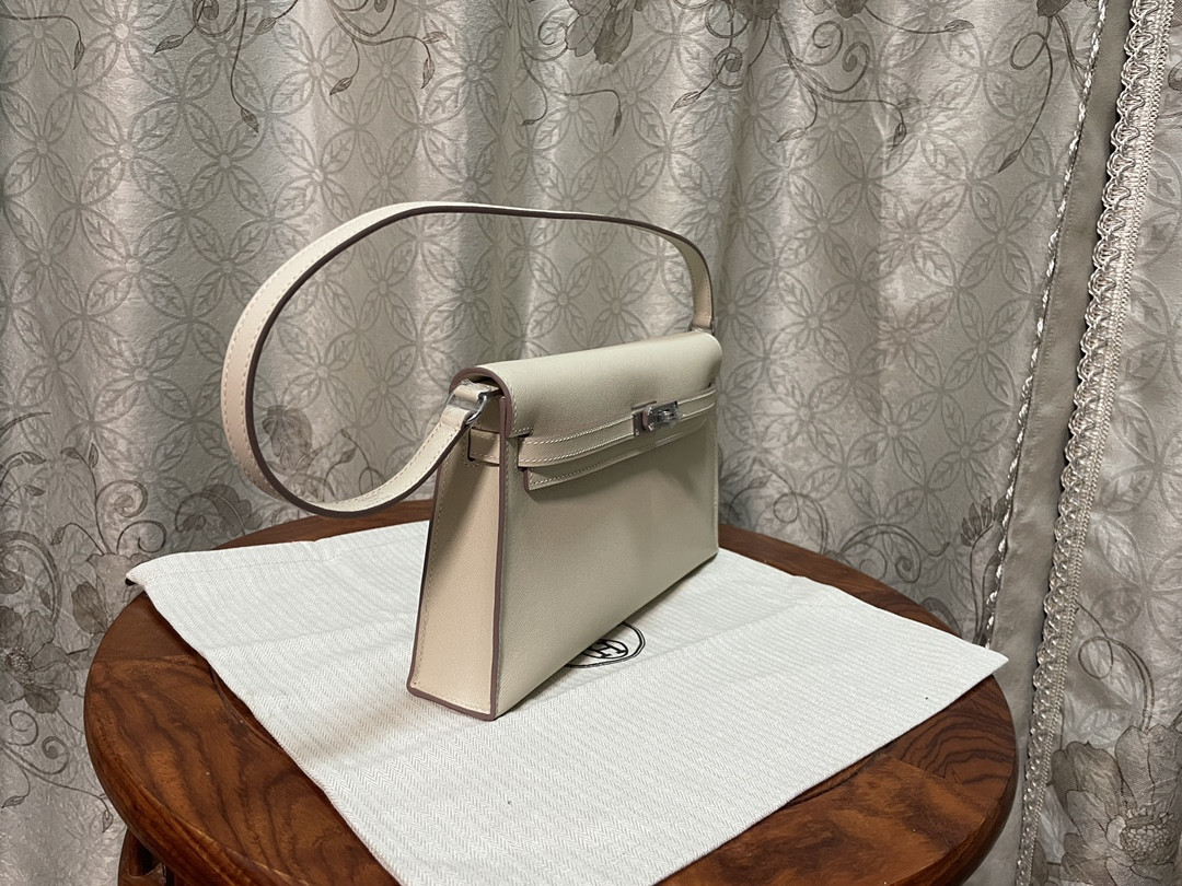 H**me5 kelly elan epsom16x27.8x4cm