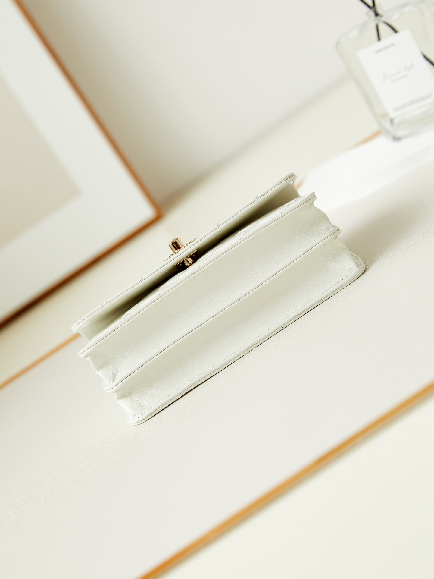 Ch*el 24p woc classic wallet on chain 11x18.5x6cm