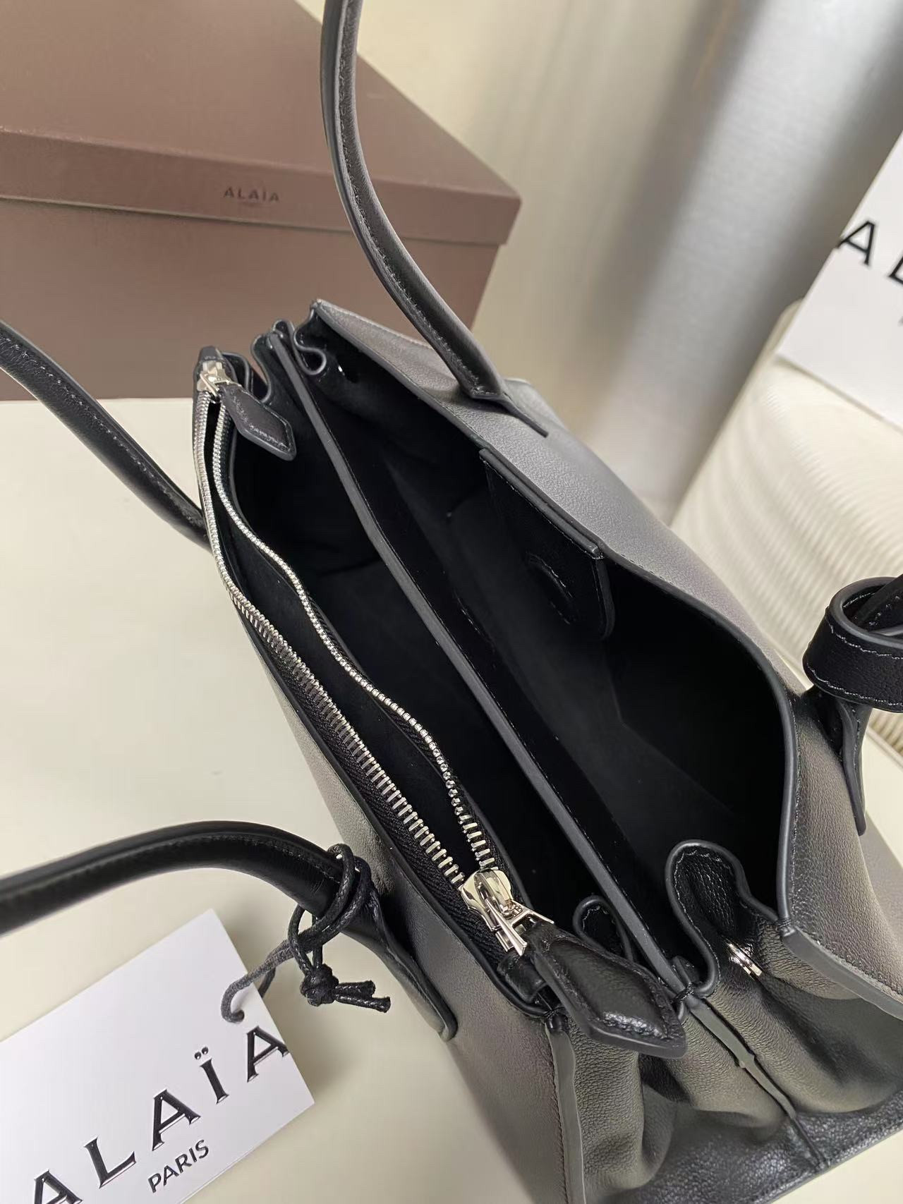 ALAÏA LE TECKE Small Double-Zip Bag 32x13x15cm