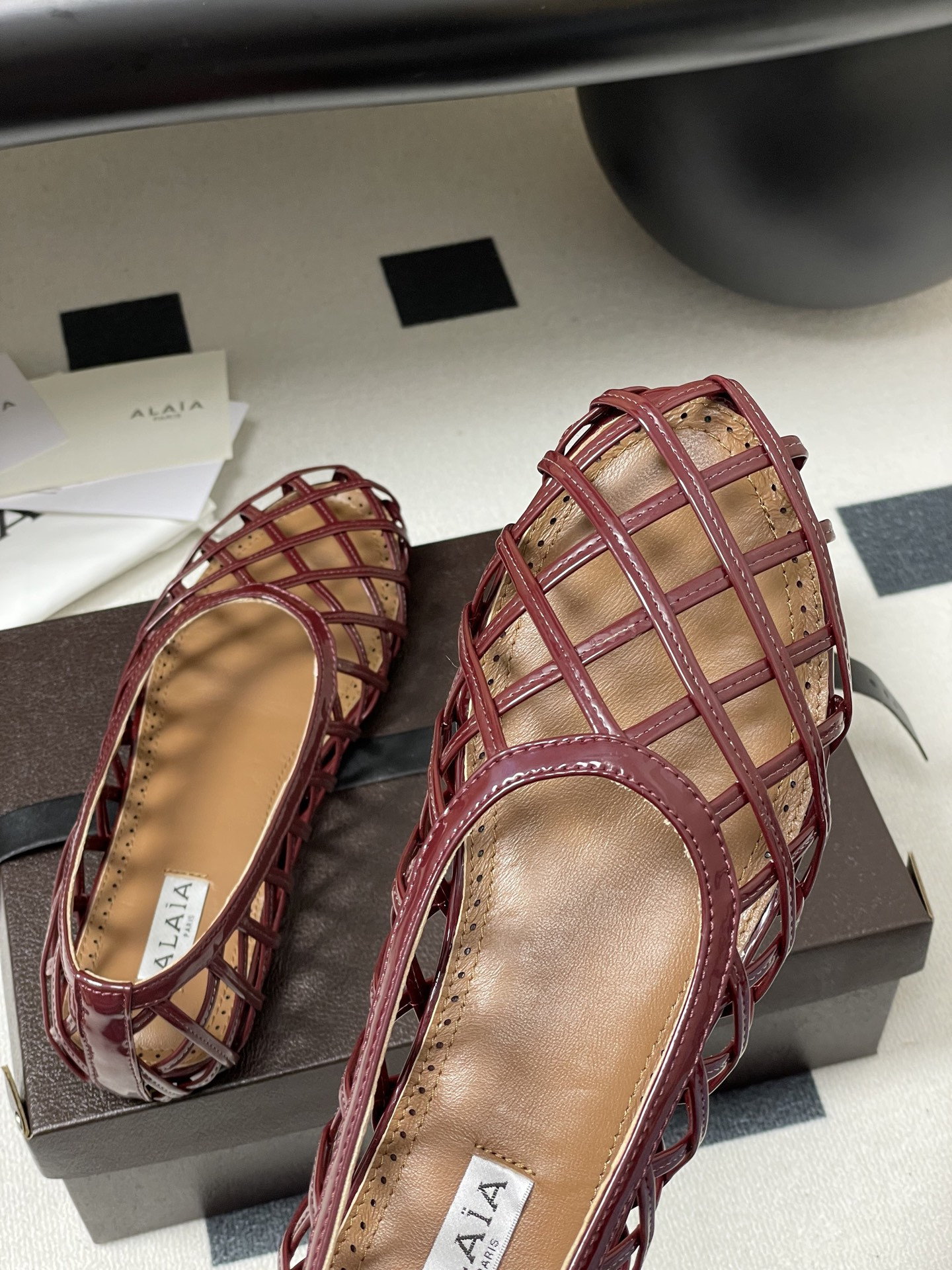 UA Alaïa CAGE BALLET FLATS(Customized Size 7-10 days production time)