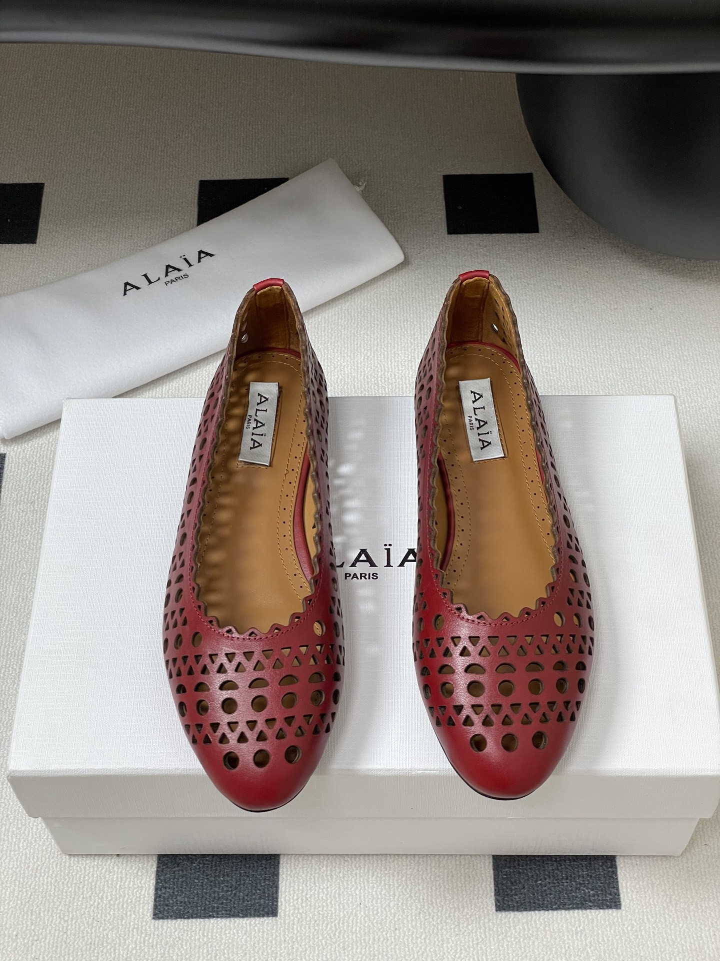 UA Alaïa Laser-cut Leather Ballet Flats(Customized Size 7-10 days production time)